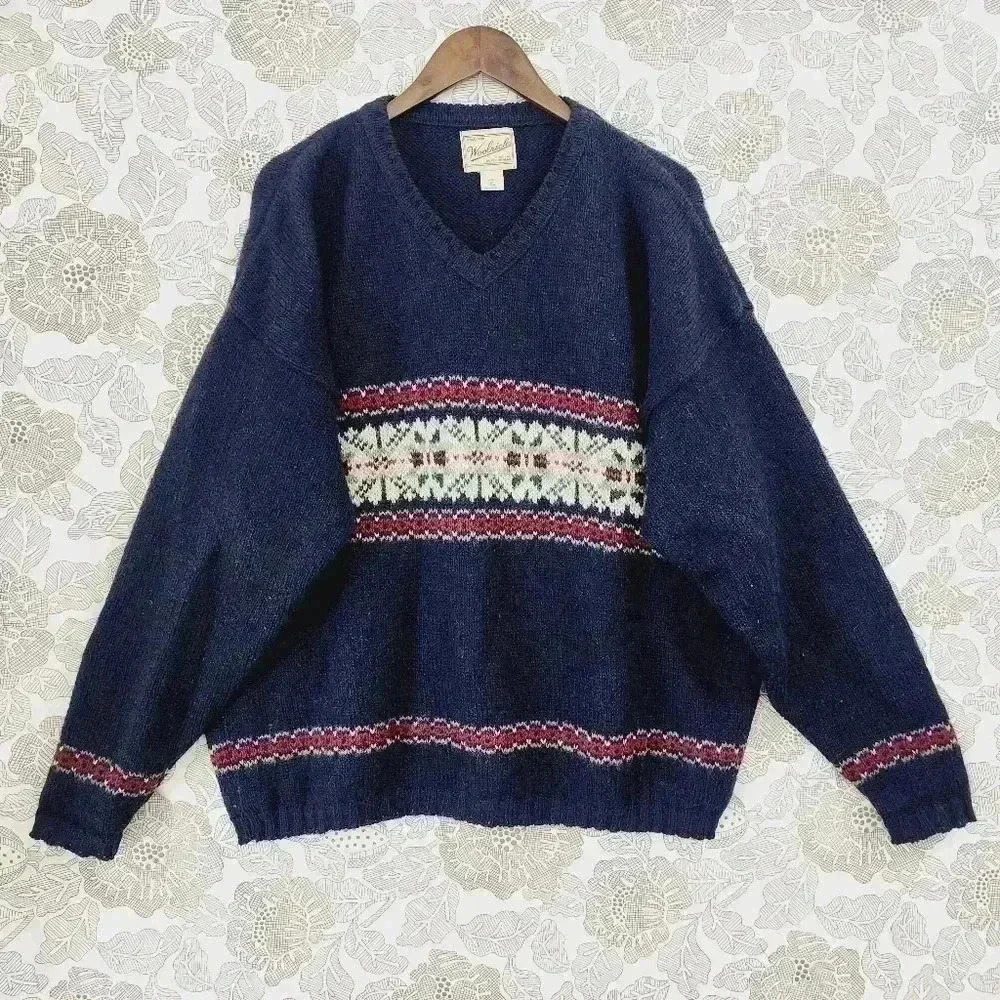 Woolrich Wool Aztec V neck Pullover Men's XL Sweater Navy Blue 9205 - Picture 1 of 8